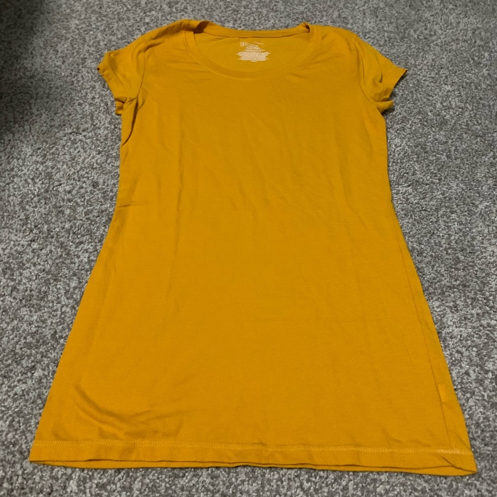 Yellow t-shirt